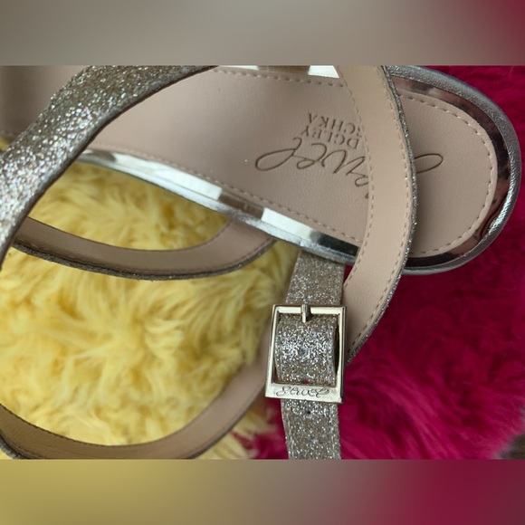 Excellent Condition, Jewel Badgley Mischka “Newberry Evening” Sandal, Size 8.5 - Picture 9 of 9